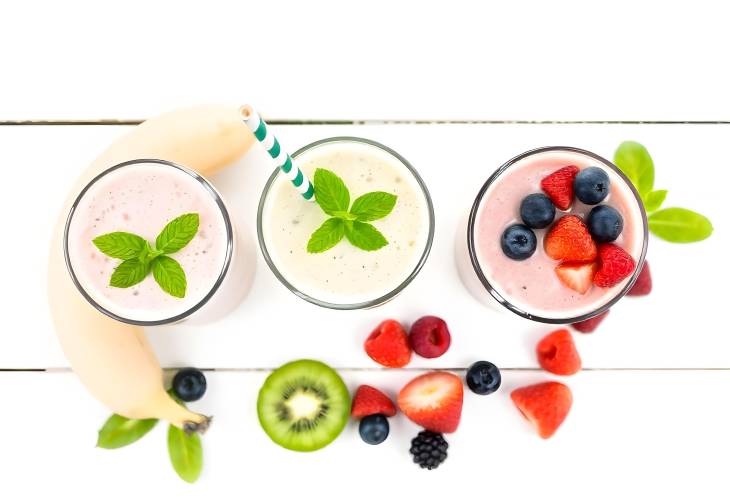 Bright and Nutritious Summer Smoothie Ideas